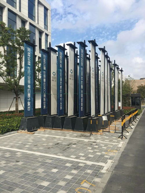 上海戶外廣告一站式服務 圖工廠接單、設計策劃、制作發布與代理代辦